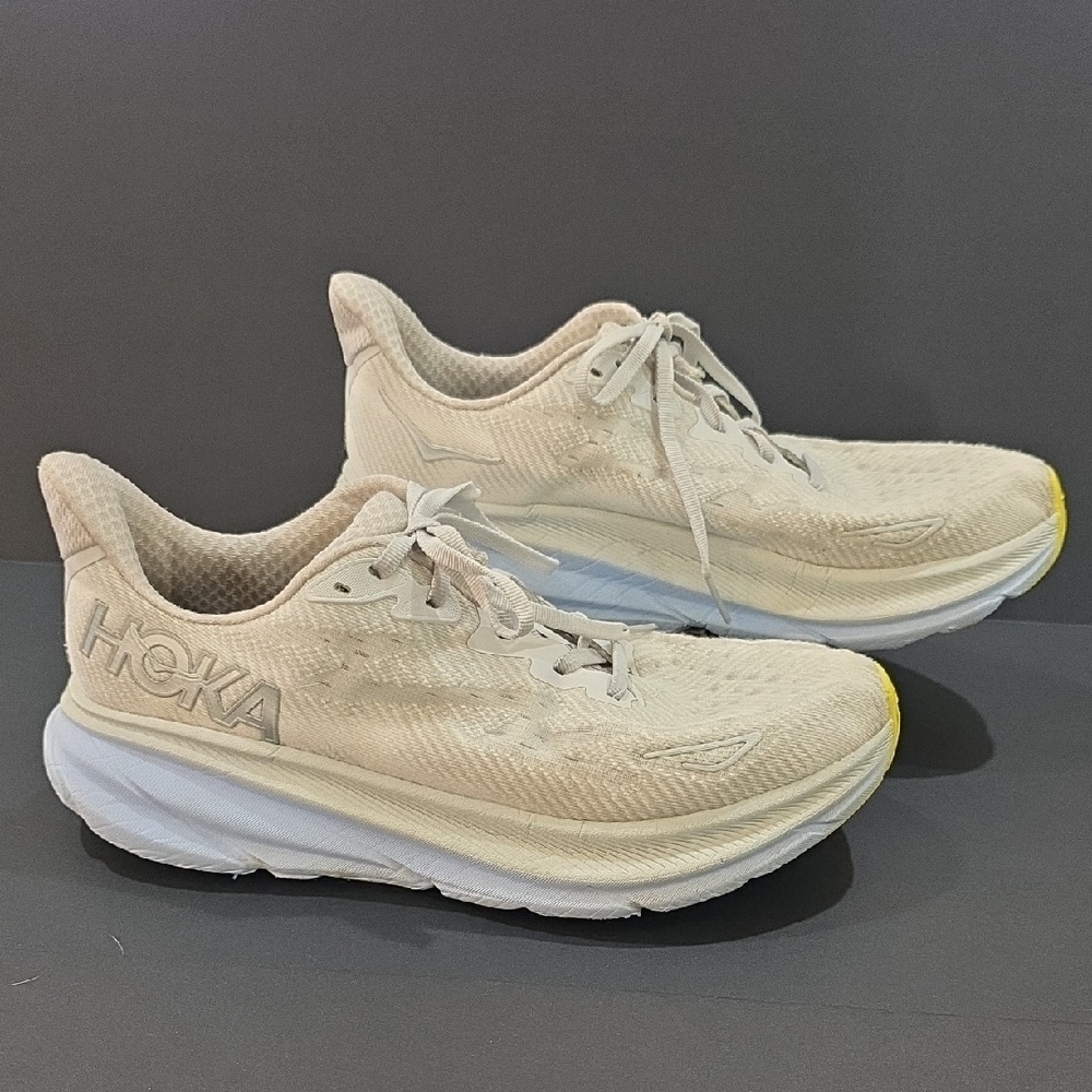 Hoka Clifton 9 Womens Blue And White Athletic Shoes Size 10 D Wide